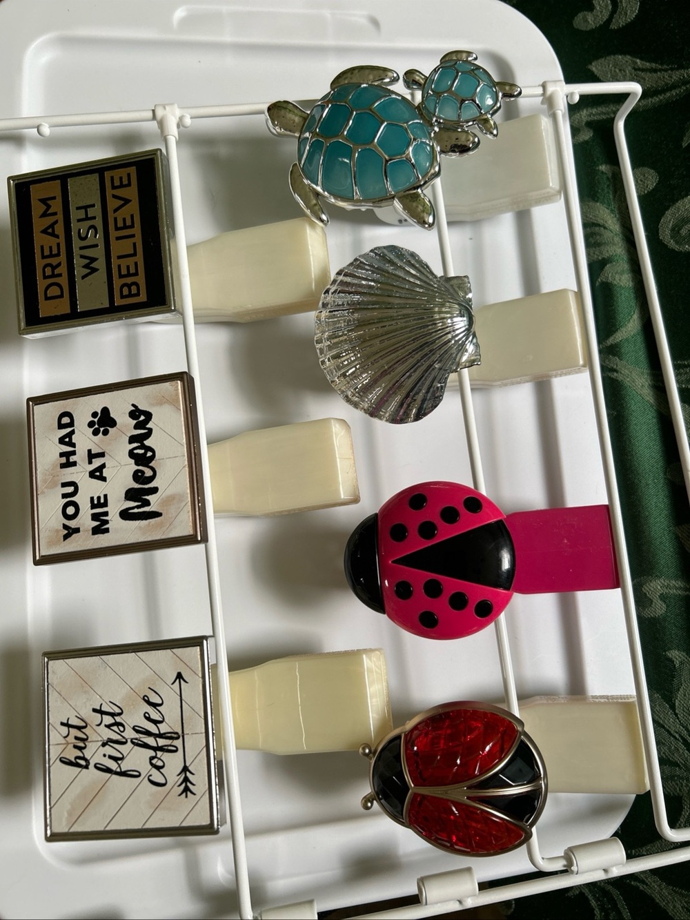 Lot of 7 used Bath & Body Works wallflower plug-ins ladybugs sea turtles & more